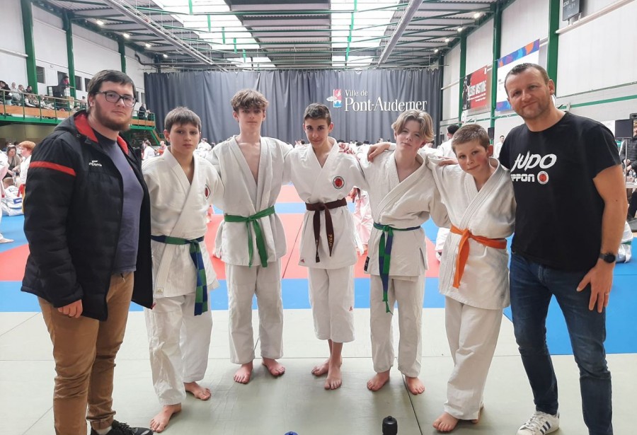 TOURNOI REGIONAL MINIMES A PONT AUDEMER LE 8 AVRIL 2023